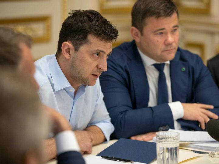 Officials attempted to reassure themselves that all of that was a good thing because it was an implicit extension of what was agreed in Washington. But the lip service and shifting dynamics among allies toward Kyiv were clearly detected in Moscow. Where the Europeans were meant to bring the game-changing moves was through the French and British-led so-called coalition of the willing.