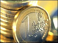 EU moves closer to compromise on euro rule reform