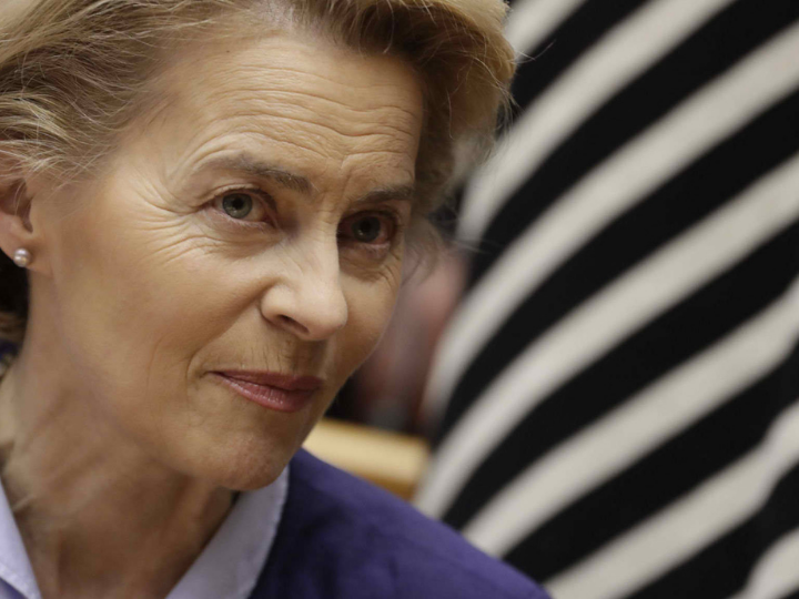 Disunited Parliament calls off EU budget rebellion